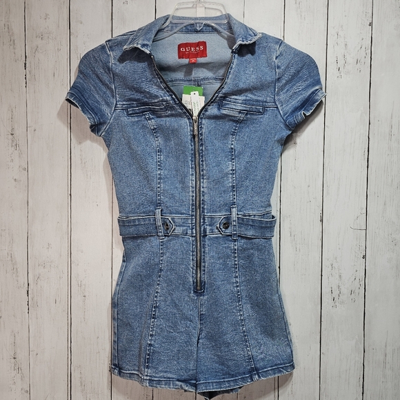 NWT GUESS Womens Blue Stretch Denim Romper Zip Front Belted Short Sleeve Size XS - Picture 2 of 11